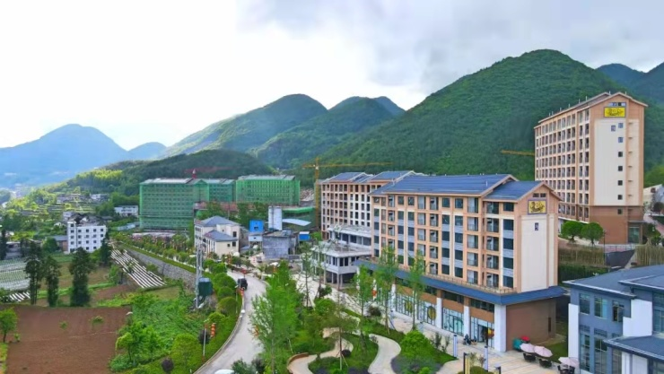 花硒谷康养小镇房价(花硒谷避暑房投资未来的前景)-硒宝网