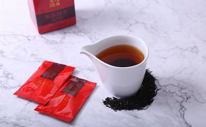 富硒水可以泡茶吗(富硒水泡茶对身体有什么好处)-硒宝网