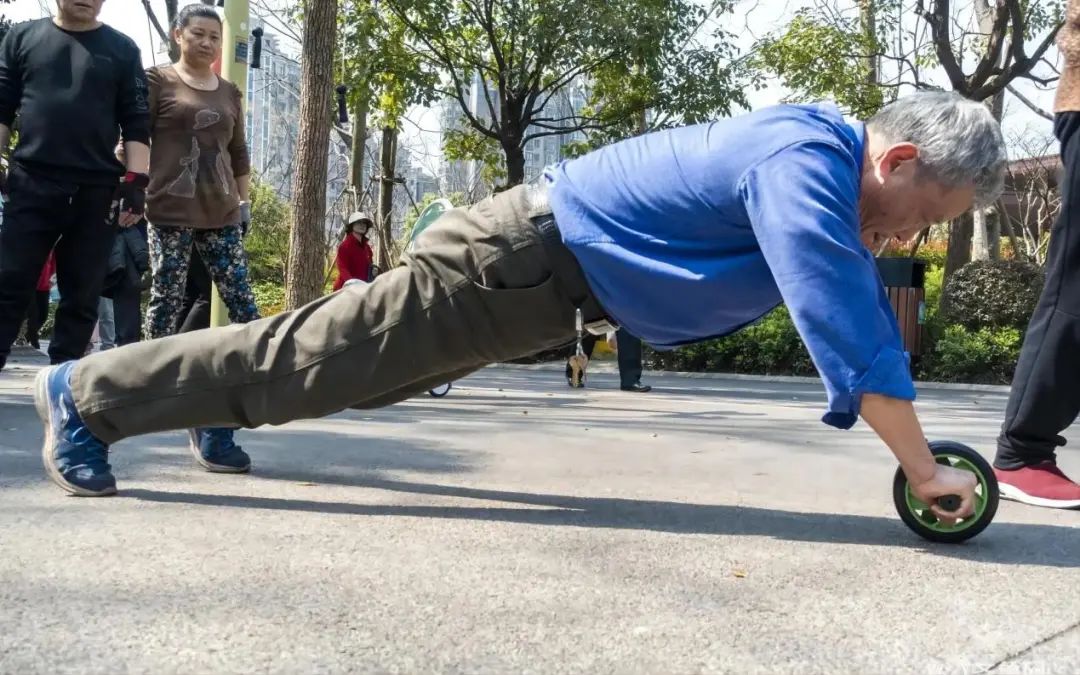 维生素什么人不能补硒