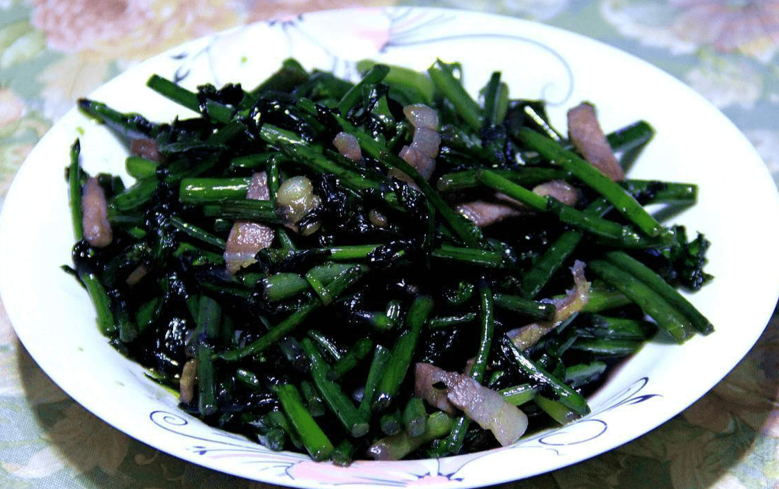 喝多少水能补钾铁锌硒