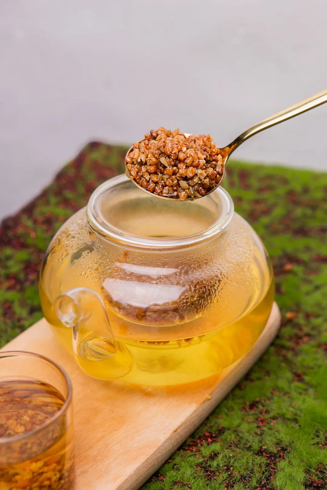 富硒荞子茶。
