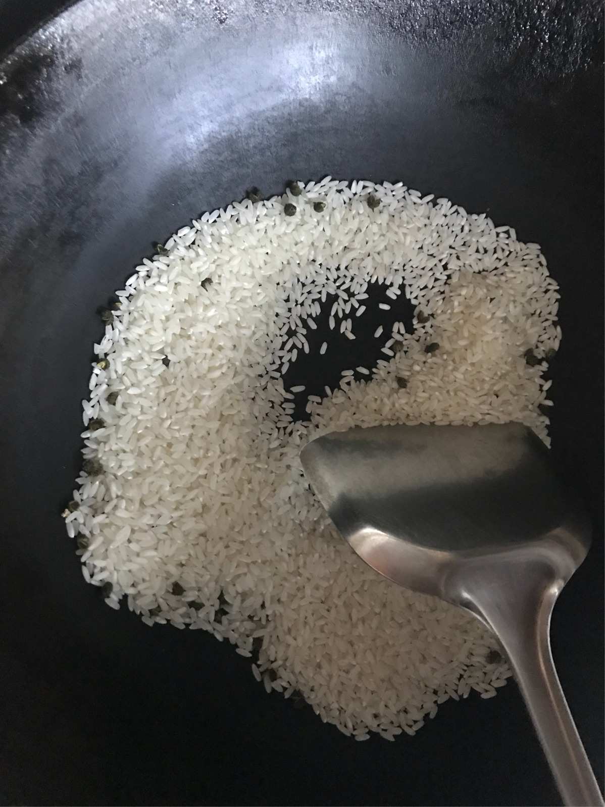 富硒大米发黄(富硒大米颜色微黄)-硒宝网