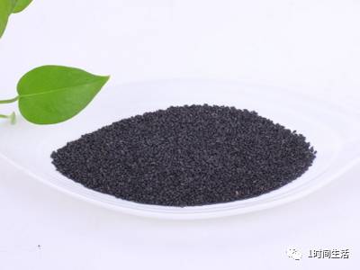 黑芝麻补铁吗