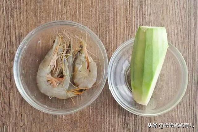 鲫鱼豆腐汤补钙吗