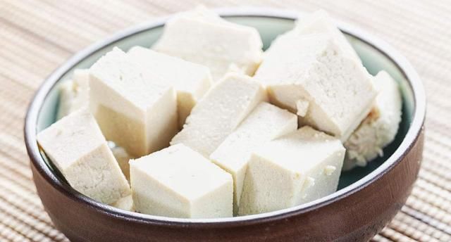 8岁孩子吃什么钙片补钙效果好(效果补钙吃钙片好孩子能吃吗)-硒宝网