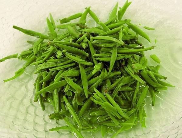 21岁女生吃米线3年查出癌症，医生：这种米线一定要当心！
