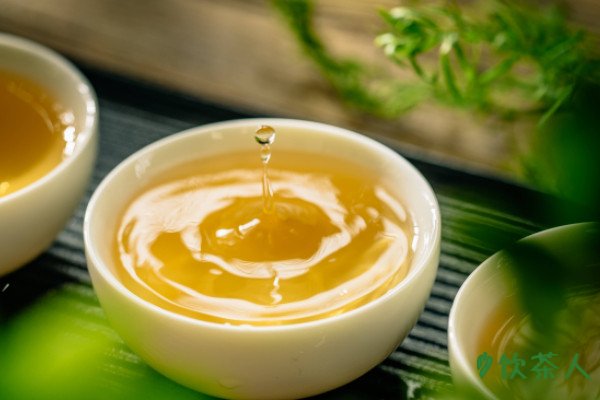 莓茶和藤茶有什么区别，藤茶与莓茶是不是一种茶(同茶不同名)