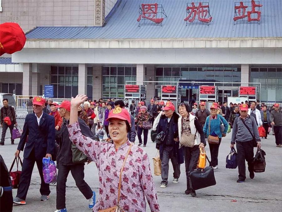 “硒迷”到恩施。