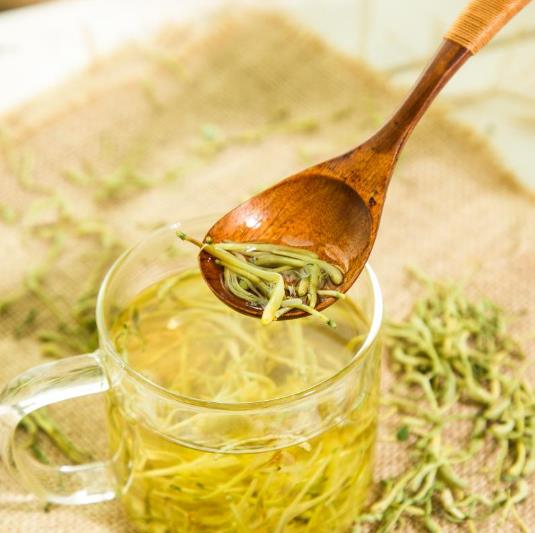 富硒茶由什么制成