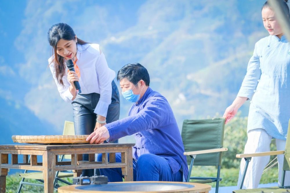 紫阳富硒茶宣传词(紫阳富硒茶的广告词)-硒宝网