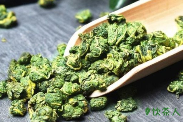 桑叶茶的功效与作用及禁忌，桑叶茶的七大功效(四类人群慎饮)