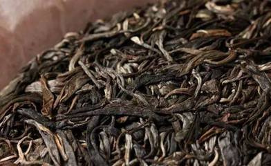 白茶与普洱哪款对降低血压更有效？