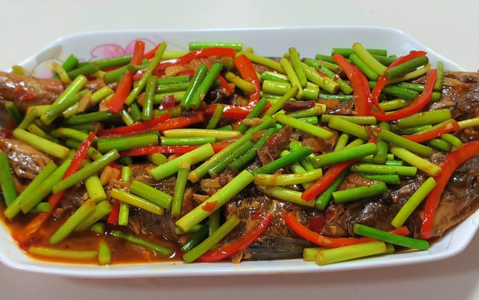 狗腿鱼功效(狗腿鱼的功效与作用，让你健康又美丽)