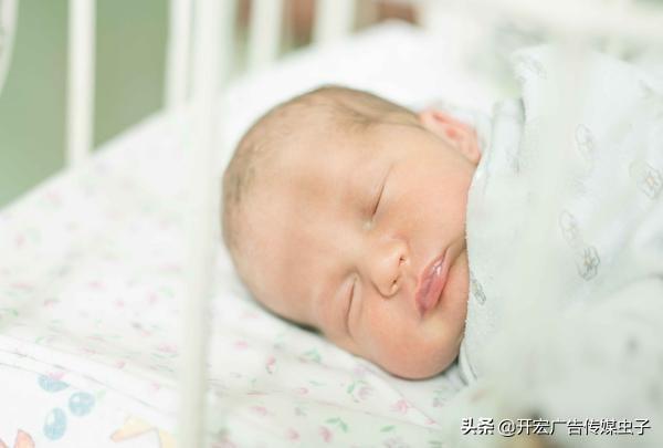 新生儿多久补钙