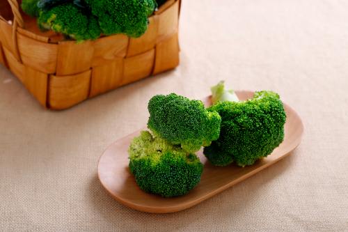 补铁最快的食物有哪些(食物补铁有效吗)-硒宝网