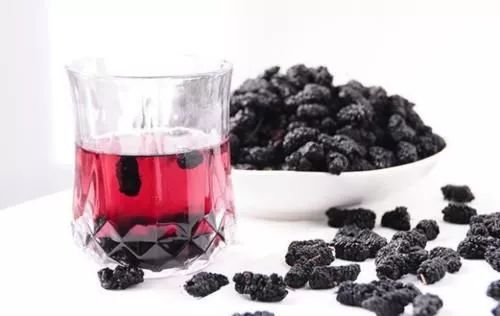 干桑葚泡水能补硒吗(桑葚干泡水可以补肾吗)-硒宝网