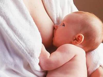 乳腺癌一经发现就是晚期，只要月经出现3个现象，别怀疑，癌来了