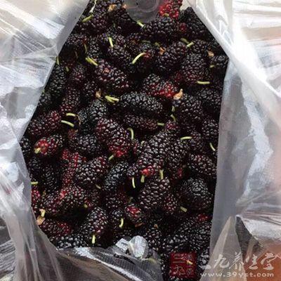 补硒能治疗白头发吗