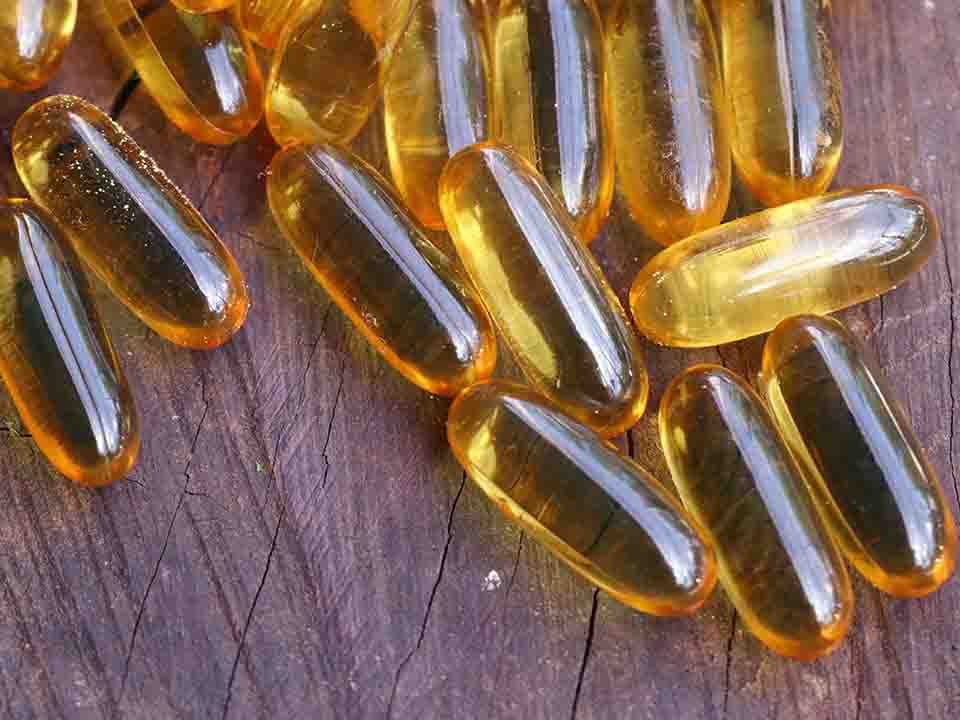 钙是不是微量元素