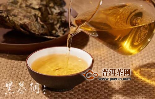 富硒茶怎么是黑色的(茶黑色富硒是什么东西)-硒宝网