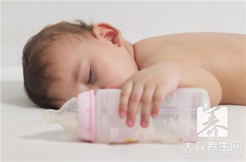 婴儿几个月开始补钙最好？
