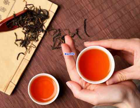 喝茶能缓解脱发吗，探讨茶叶的护发功效：喝什么茶可以有效防止脱发？