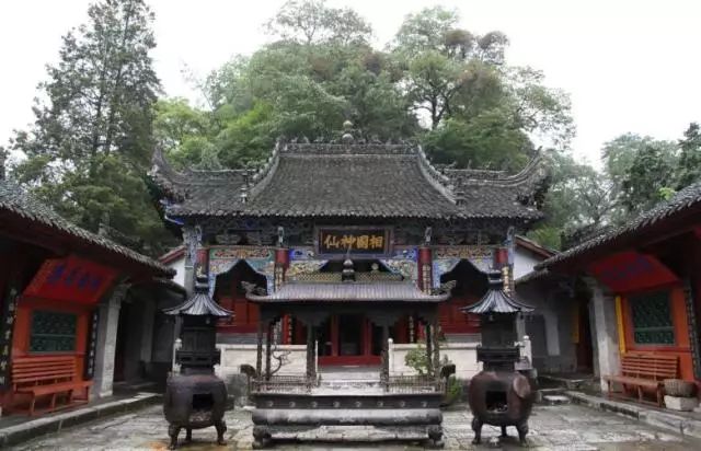 陕西紫阳富硒茶品天下