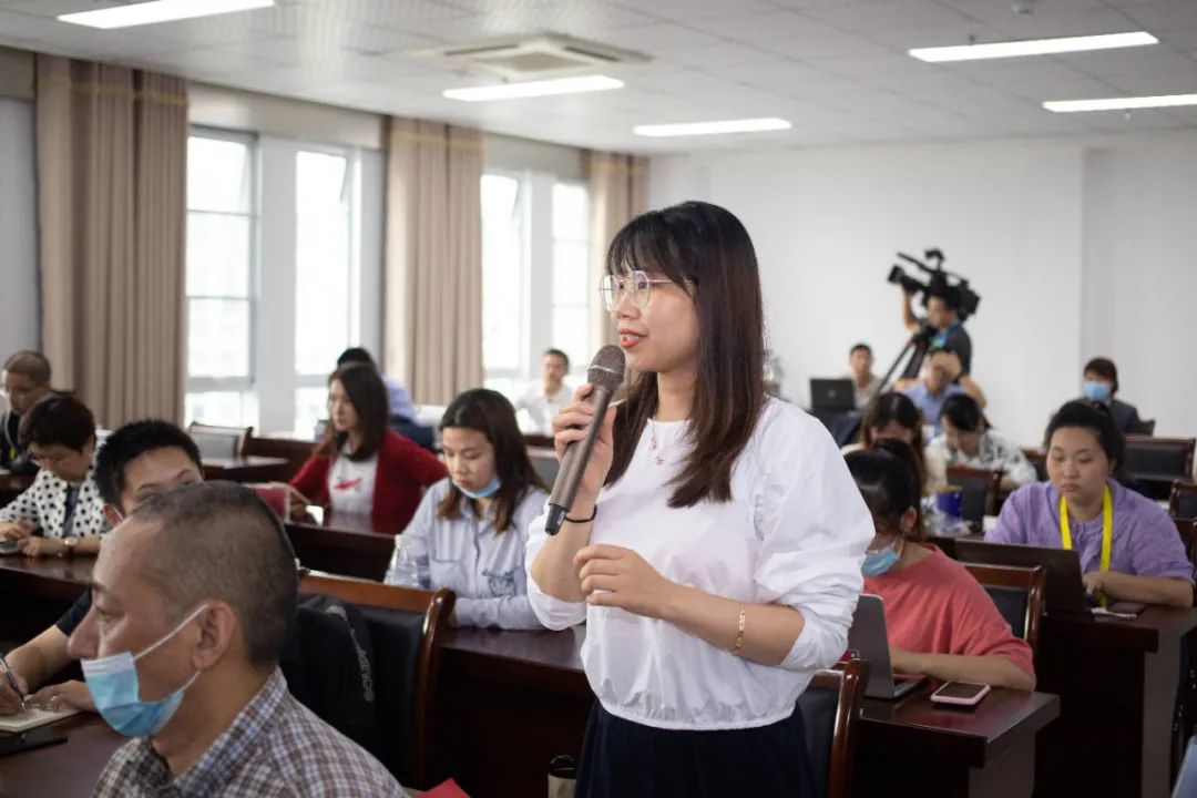 南京富硒大米批发市?。暇┐竺着⒔灰资谐。?硒宝网