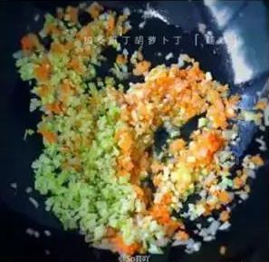 补钙补铁的食物有哪些(食物补钙补铁有什么好处)-硒宝网