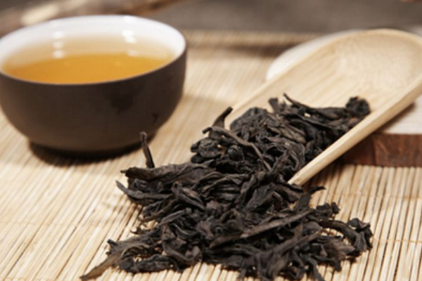 大红袍是红茶还是绿茶，大红袍是什么茶