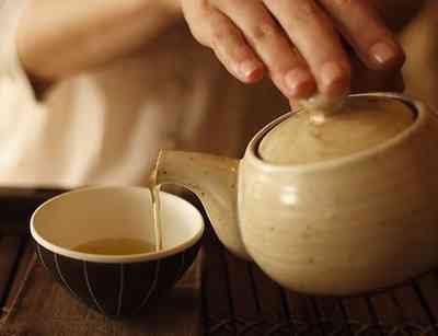 云南普洱茶十大名牌价格全览：一斤、一盒多少钱？