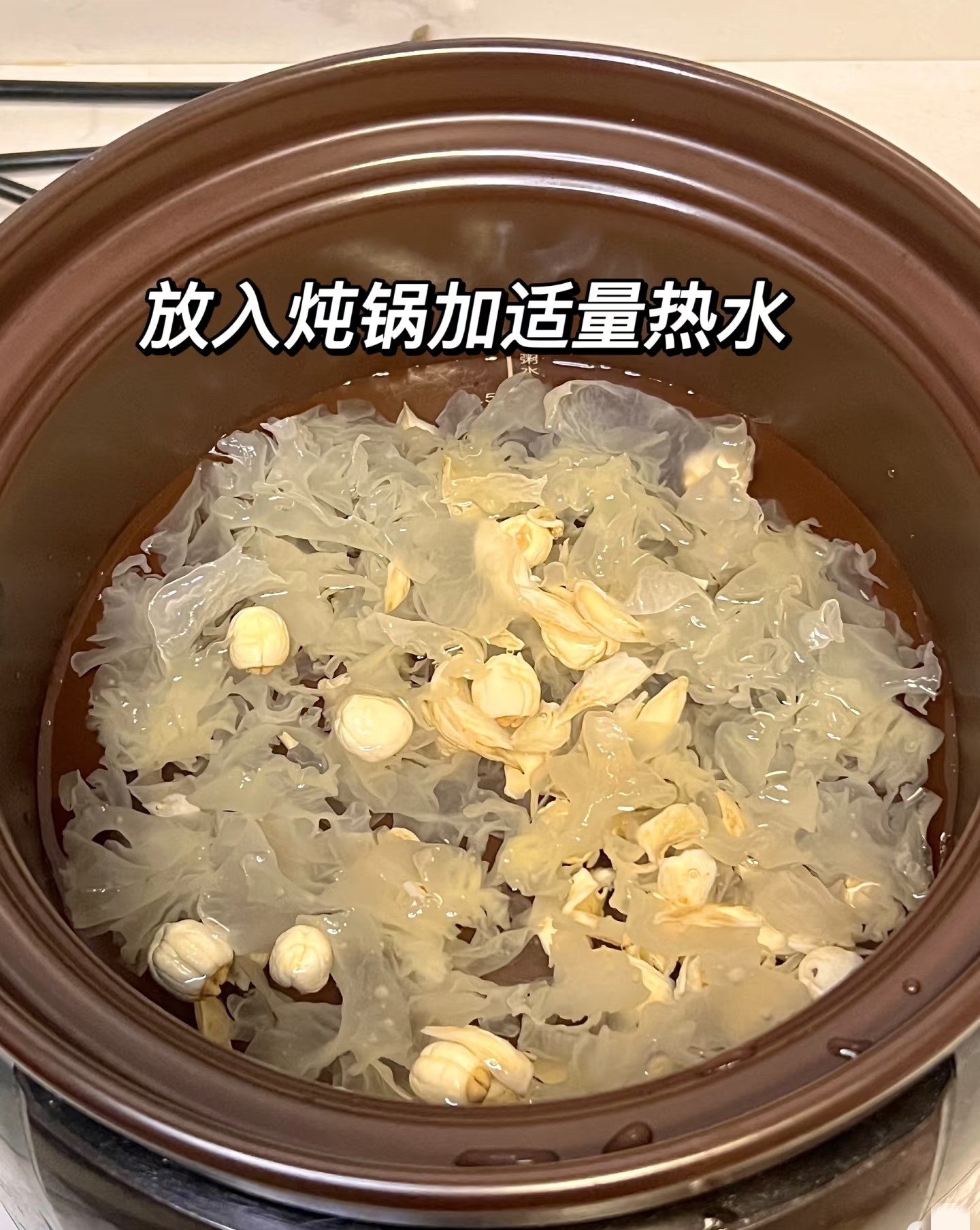 人吃什么补硒(莲子百合汤补硒)-硒宝网